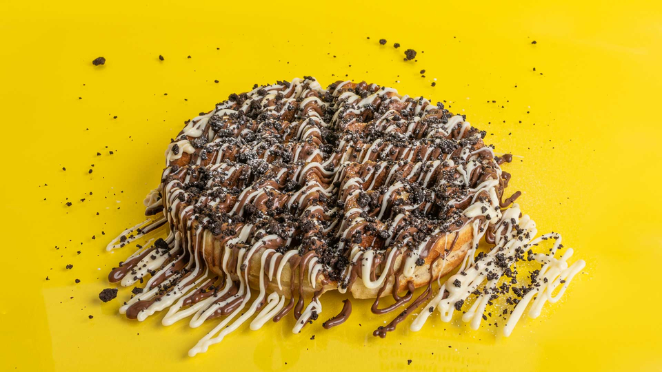 COOKIES & CREAM CRUMBLE